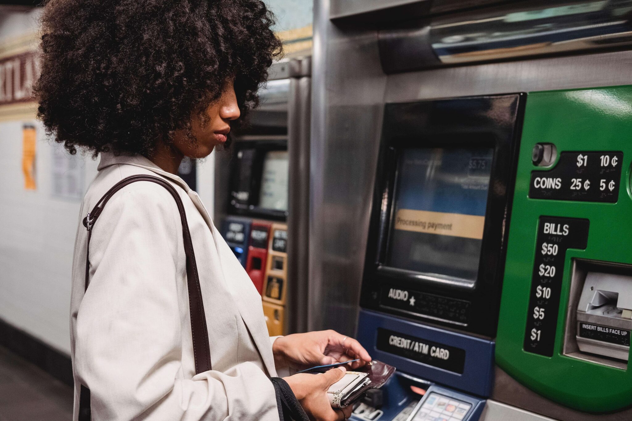 Con la carta di credito posso prelevare: ecco come fare